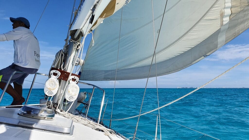 Rent a sailboat in Cancun